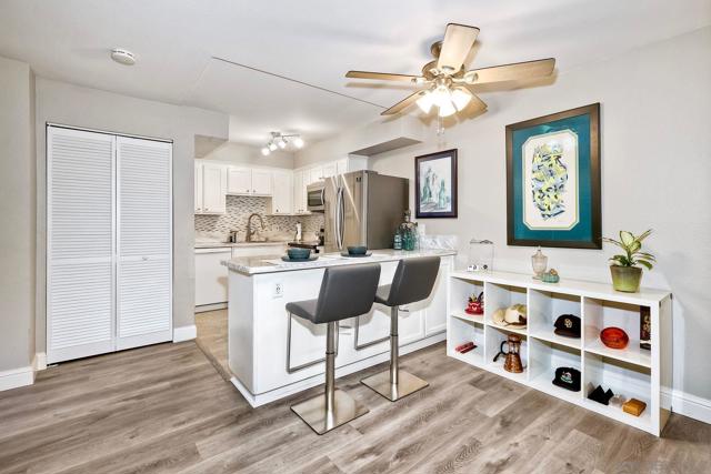 6955 Alvarado Rd, San Diego CA: https://media.crmls.org/mediaz/530069d4-2efb-4682-a572-92cbcd6cab9c.jpg