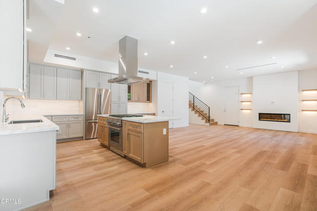 Detail Gallery Image 51 of 68 For 2821 Los Robles Rd, Thousand Oaks,  CA 91362 - 3 Beds | 2/1 Baths