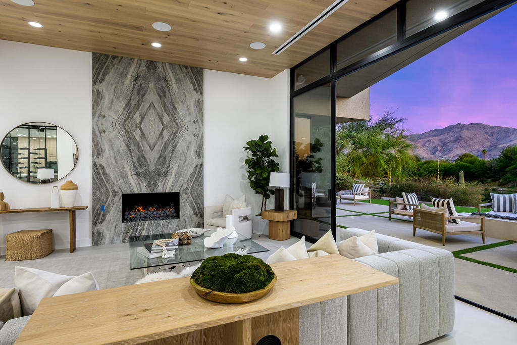 MLS #219132128DA image #15