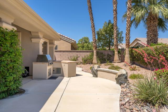 Image 5 of 28 For 78638 Sunrise Canyon Avenue