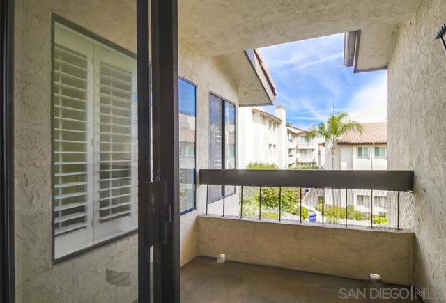 6737 Friars, San Diego, California 92108, 3 Bedrooms Bedrooms, ,2 BathroomsBathrooms,Condominium,For Sale,Friars,250020141SD