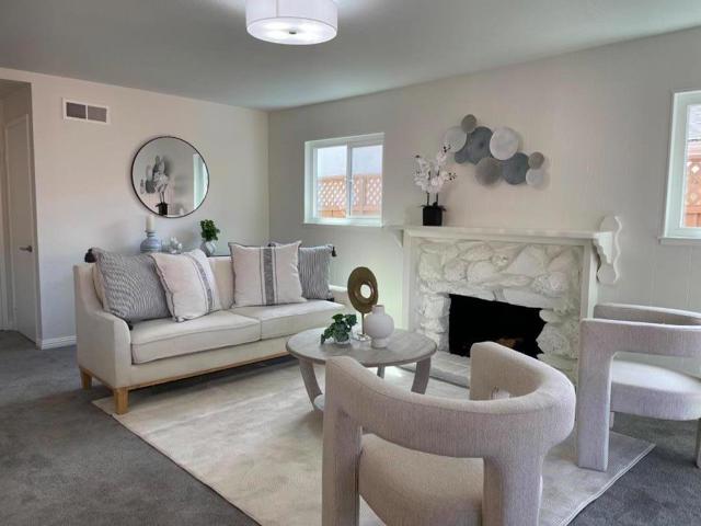 5833 Pentz Way, San Jose CA: https://media.crmls.org/mediaz/53047276-8e7e-460f-978a-b461913865ed.jpg