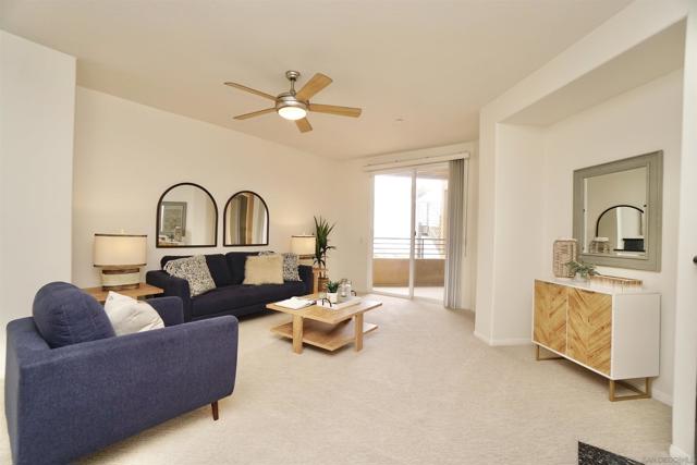 817 Kalpati Circle, Carlsbad CA: https://media.crmls.org/mediaz/530503d9-a179-4829-97bf-e0e4ce1768e7.jpg