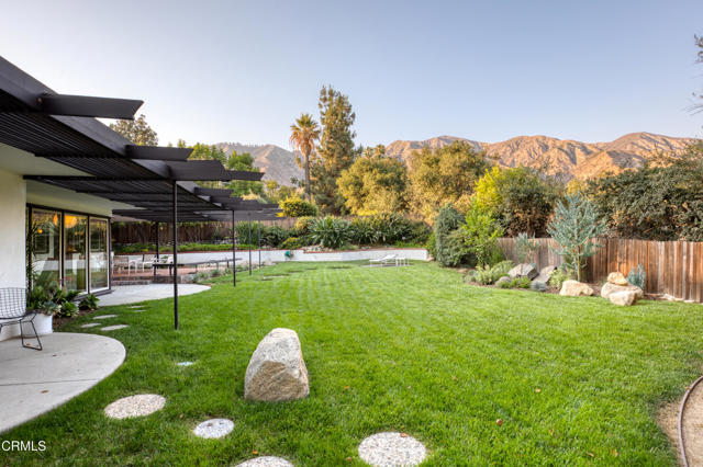 1570 Old House Road, Pasadena CA: https://media.crmls.org/mediaz/530557b7-4fa4-402d-a8d5-9a2dea31be82.jpg