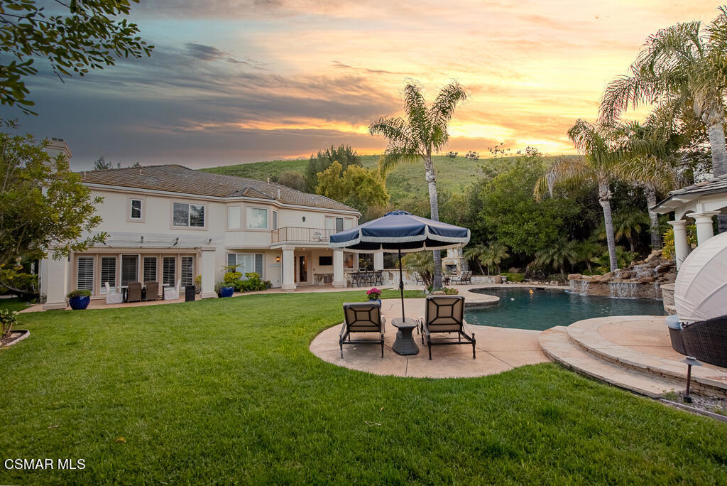 3933 Cresthaven Drive, Westlake Village, CA 91362