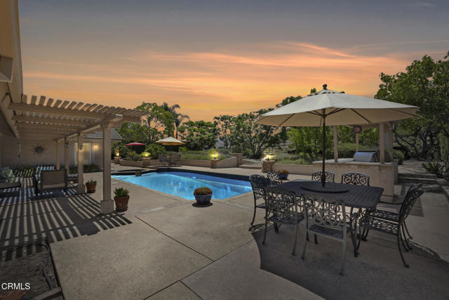 Detail Gallery Image 8 of 73 For 6516 San Onofre Dr, Camarillo,  CA 93012 - 4 Beds | 2/1 Baths