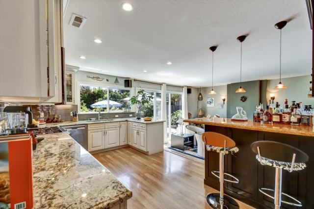 792 Marlin Avenue, Foster City CA: https://media.crmls.org/mediaz/530671d5-3ad4-40d1-82cb-b562015e3d3d.jpg