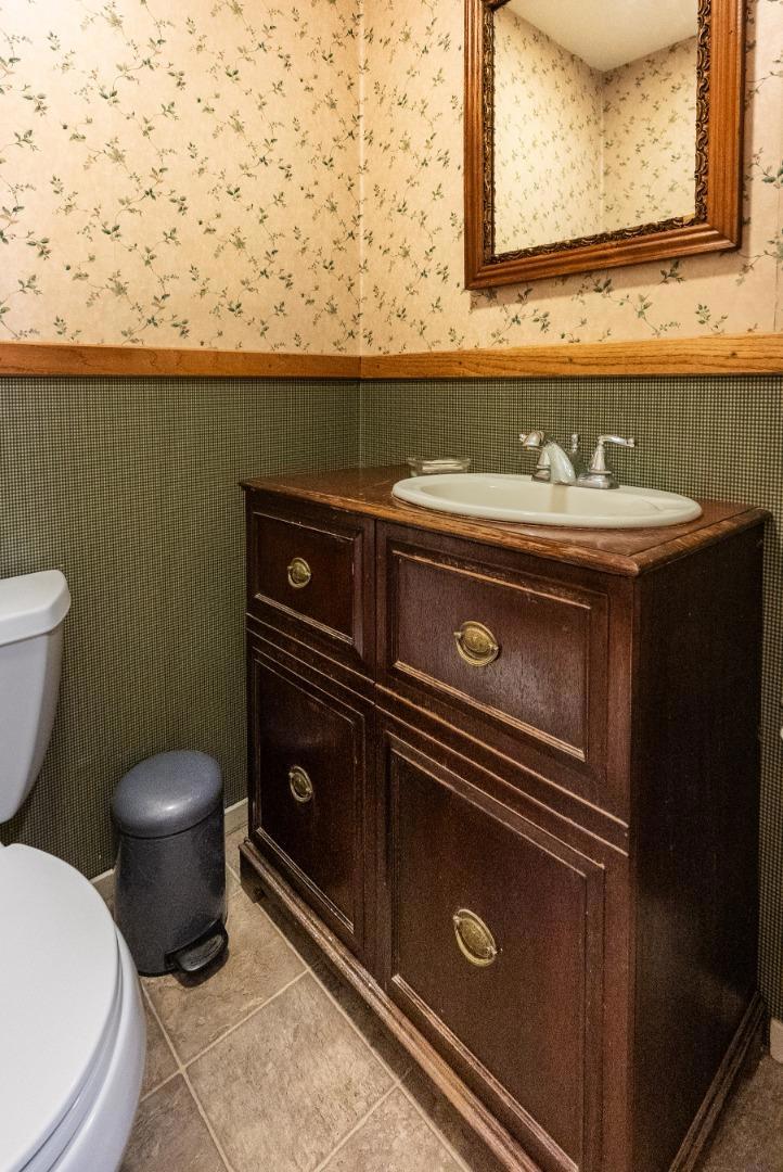 https://media.crmls.org/mediaz/5307732b-702b-4b19-97c3-30017a4c6300.jpg?preset=X-Large