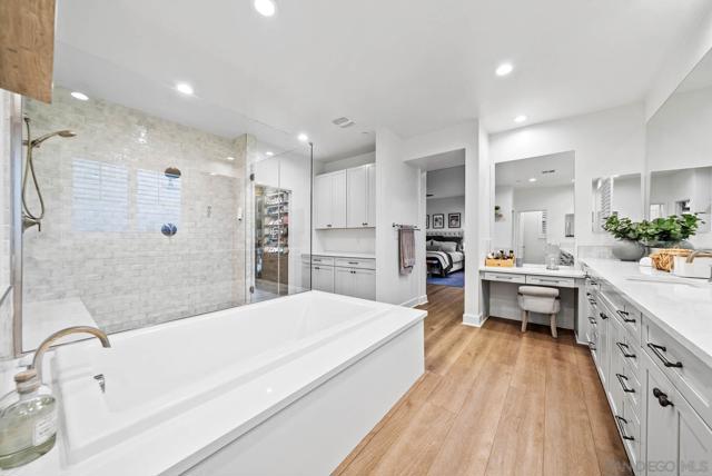 1715 Paterna Dr., Chula Vista CA: https://media.crmls.org/mediaz/5308dcb4-4242-4c9a-b807-69488067dfaf.jpg