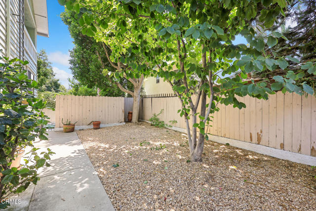 Detail Gallery Image 25 of 27 For 441 Maple Way #6,  Pasadena,  CA 91101 - 2 Beds | 2/1 Baths