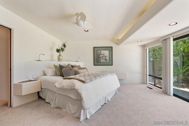 11020 Horizon Hills Dr, El Cajon CA: https://media.crmls.org/mediaz/530b3629-26d1-4563-9427-b8d65c8b8984.jpg