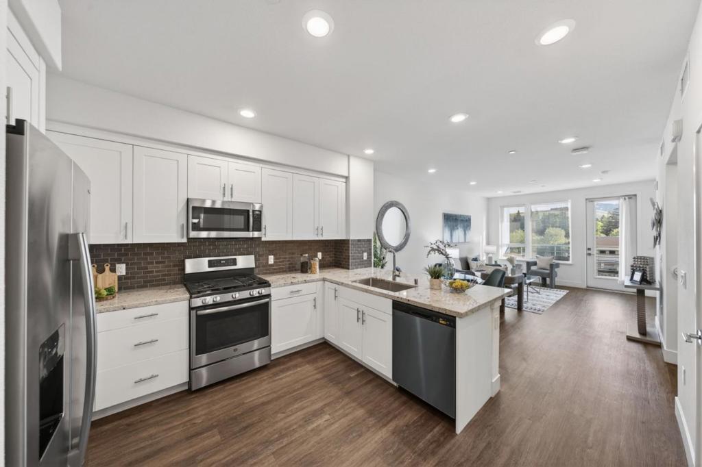 5951 Sunstone Drive #411