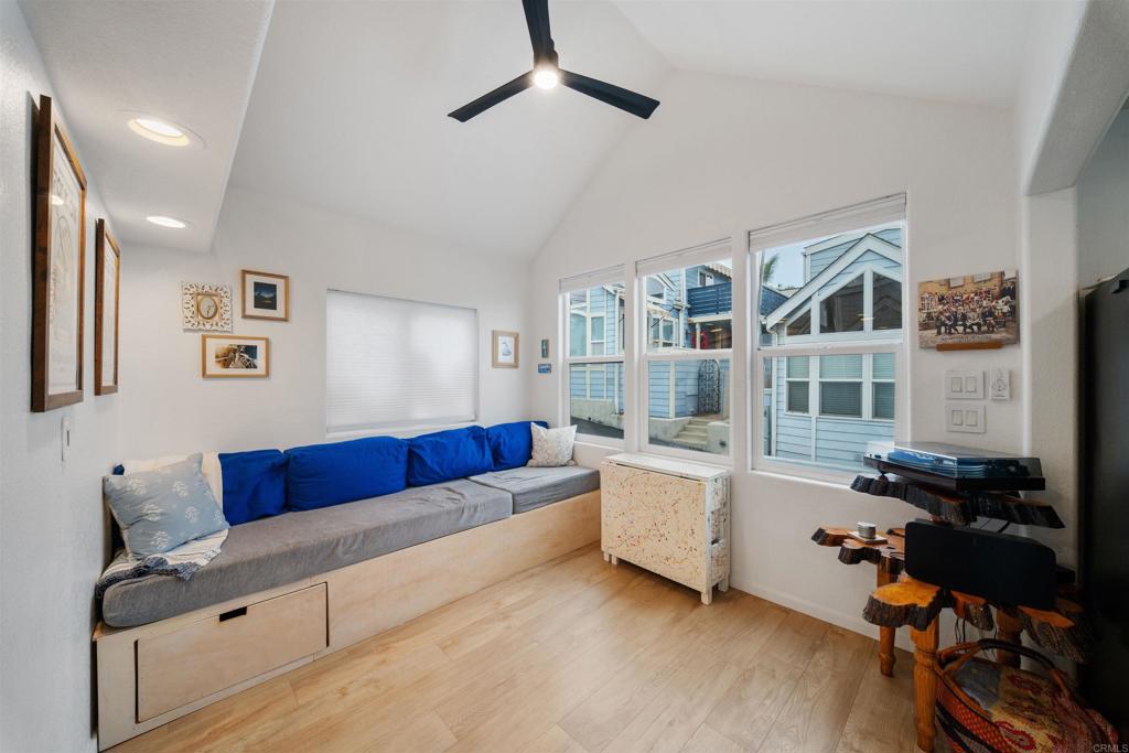 1624 N Coast Highway 101 - photo 14