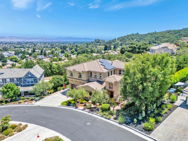 1930 Saffron Court, Gilroy CA: https://media.crmls.org/mediaz/530c67b2-adff-42a2-841f-695112177c2e.jpg