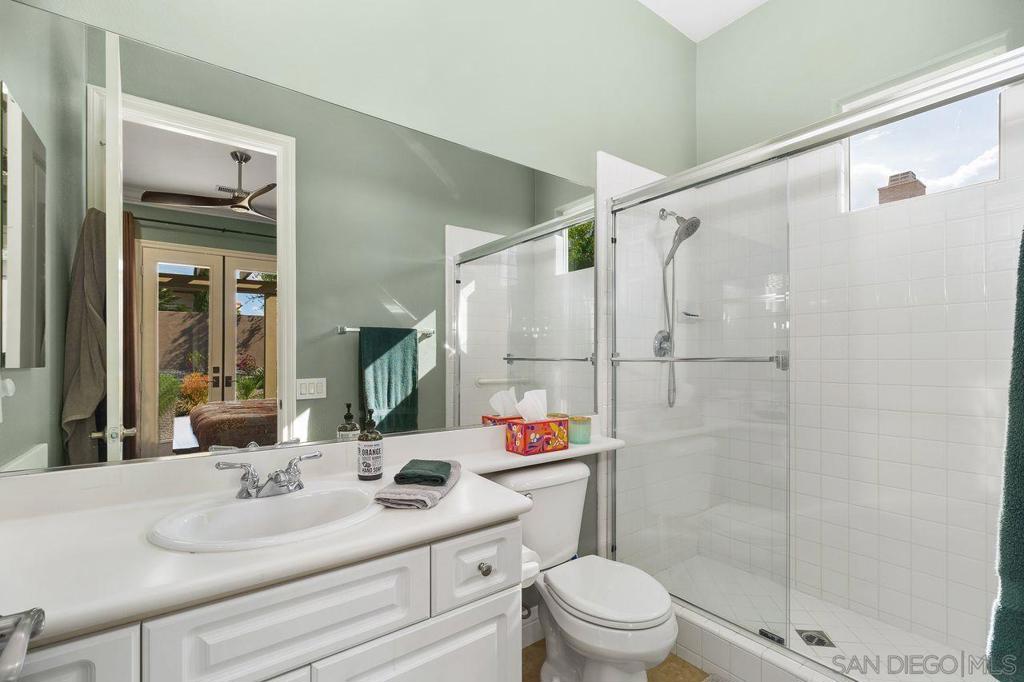 MLS #250032205SD image #16