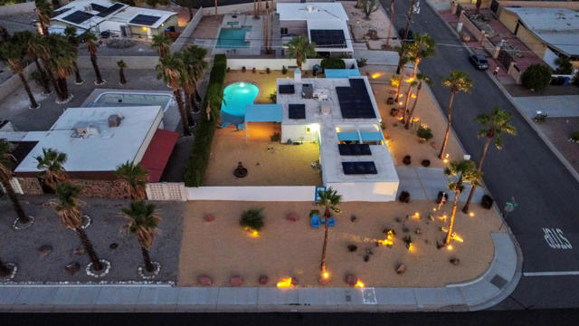 600 E Alexander Way, Palm Springs CA: https://media.crmls.org/mediaz/530cb6a4-cae7-437c-a63f-598543988b95.jpg