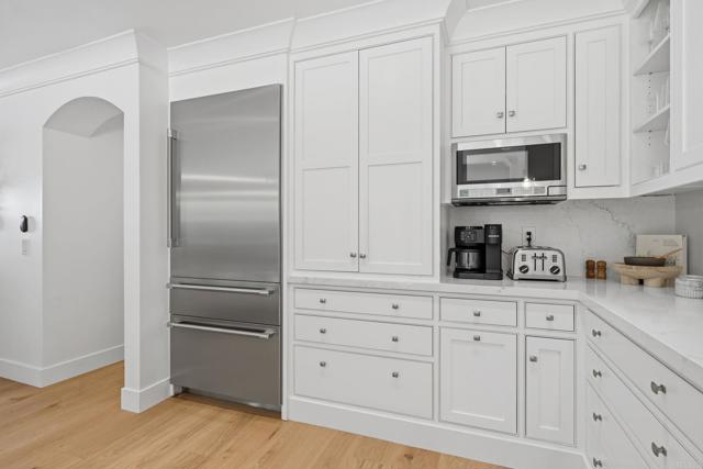 Detail Gallery Image 19 of 54 For 1820 Coast Bld, Del Mar,  CA 92014 - 4 Beds | 3/1 Baths