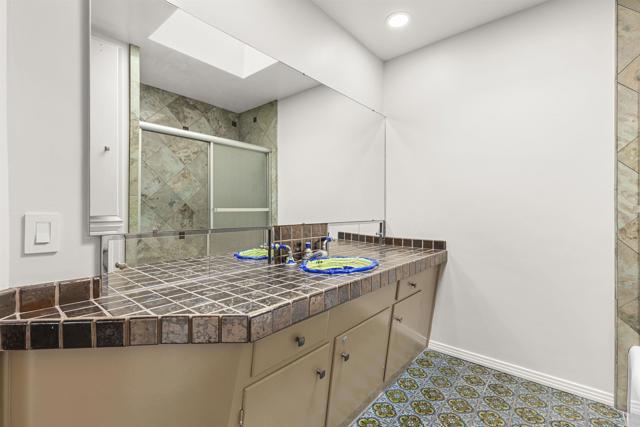 Detail Gallery Image 48 of 61 For 1520 via Rancho Pkwy, Escondido,  CA 92029 - 3 Beds | 3 Baths