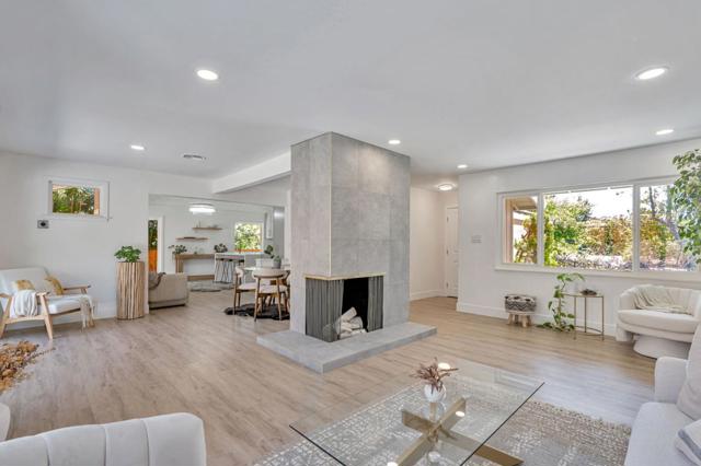 430 Marshall Drive, Walnut Creek CA: https://media.crmls.org/mediaz/530e9b69-3c6d-461c-90bc-df5e51479f82.jpg