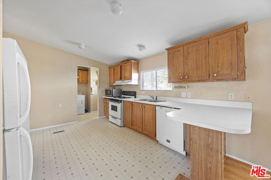 MLS #25620847 image #12