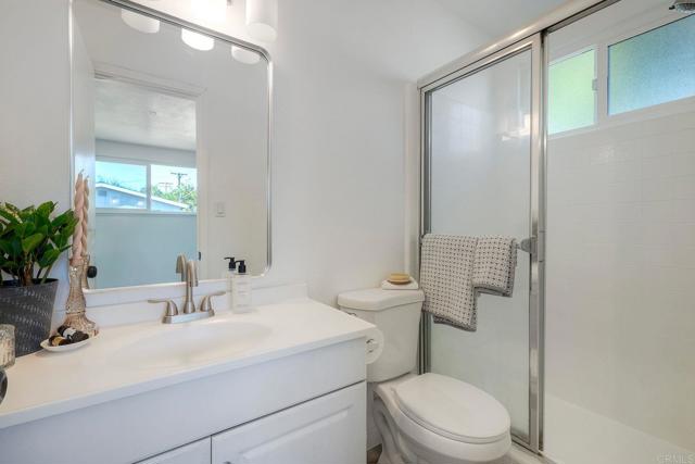 Detail Gallery Image 25 of 48 For 3895 Hatton St, San Diego,  CA 92111 - 4 Beds | 2 Baths