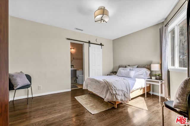 11670 W Sunset Boulevard, Los Angeles CA: https://media.crmls.org/mediaz/530ff1bc-f12d-459e-9af4-54e13cd54f18.jpg
