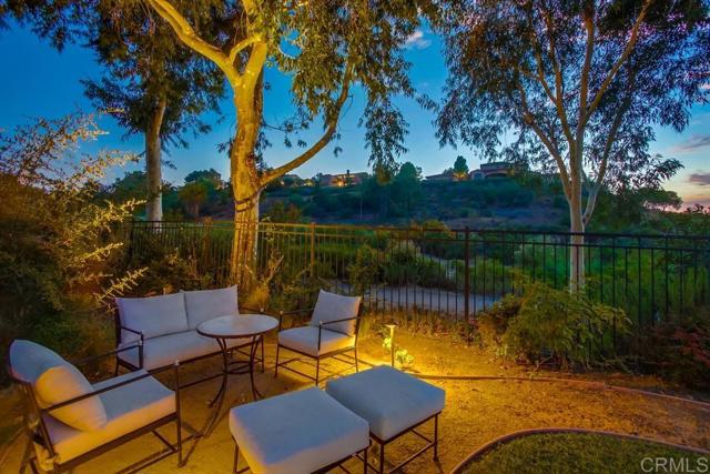 Detail Gallery Image 7 of 70 For 8308 Top O the Morning Way, San Diego,  CA 92127 - 5 Beds | 5/1 Baths