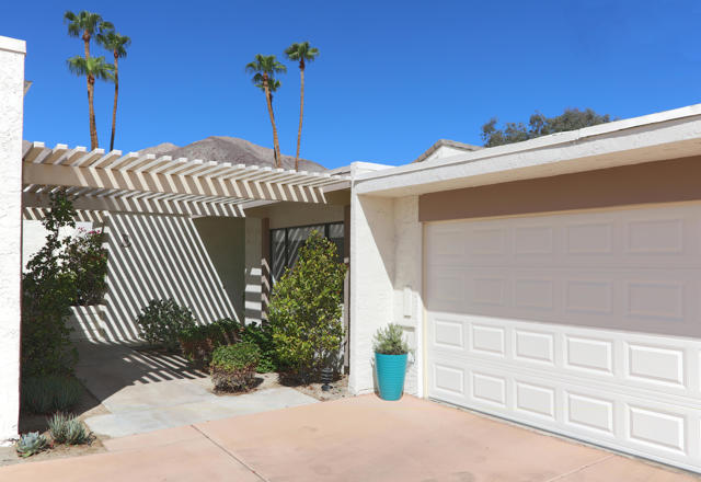 72720 Cactus Court #E, Palm Desert, CA 92260