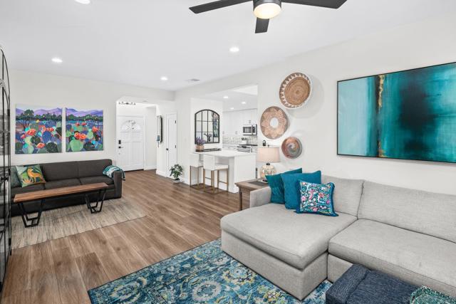 3458 Voyager Cir, San Diego CA: https://media.crmls.org/mediaz/53121b77-3482-42e3-9ad1-3a5390835389.jpg