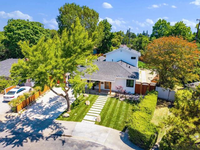 2330 Sierra Court, Palo Alto CA: https://media.crmls.org/mediaz/5312e5cc-25d7-421a-841f-7fe8adf34dad.jpg