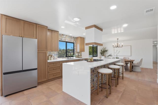 Detail Gallery Image 12 of 46 For 358 Spanish Spur, Fallbrook,  CA 92028 - 3 Beds | 2 Baths