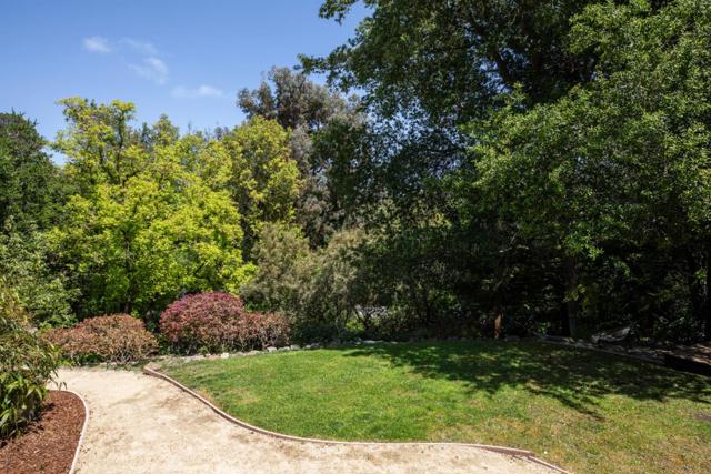 115 Toyon Court, Woodside CA: https://media.crmls.org/mediaz/5313cef5-bdb8-40b9-9927-095774077393.jpg