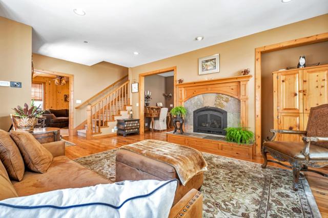 13756 W Park Avenue, Boulder Creek CA: https://media.crmls.org/mediaz/53140192-e193-41f2-9ca6-23c03553d647.jpg