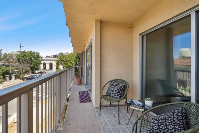 2 Panoramic Way, Berkeley CA: https://media.crmls.org/mediaz/5314ad4d-458d-4a66-991f-713583a794f9.jpg