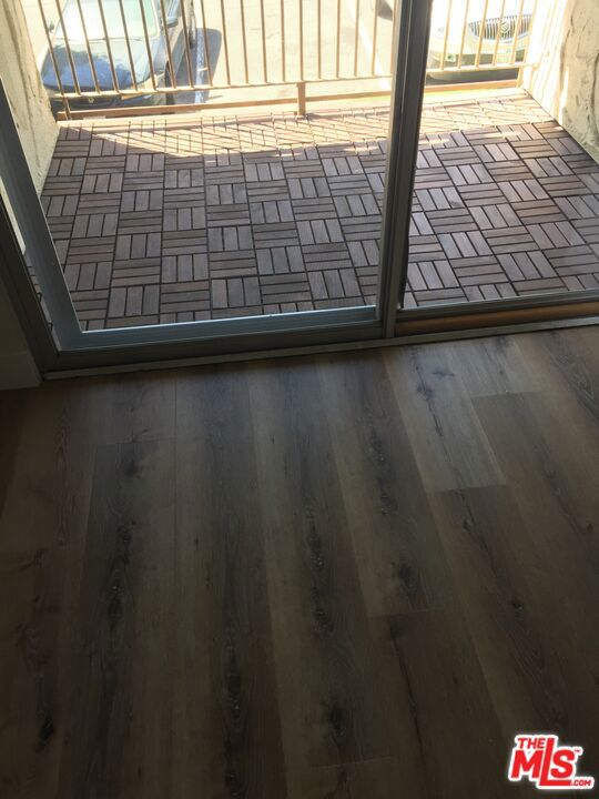 Image 12 of 16 For 9647 Spyglass Avenue 24