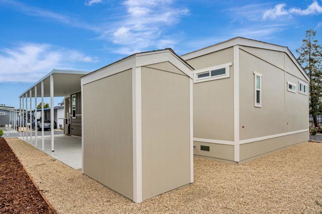 238 Chateau La Salle Drive, San Jose CA: https://media.crmls.org/mediaz/5317537a-d059-44af-8483-e2b19908d8db.jpg