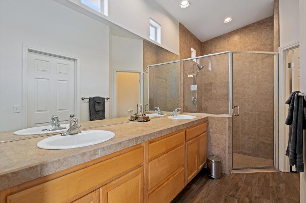 MLS #219128049DA img 4