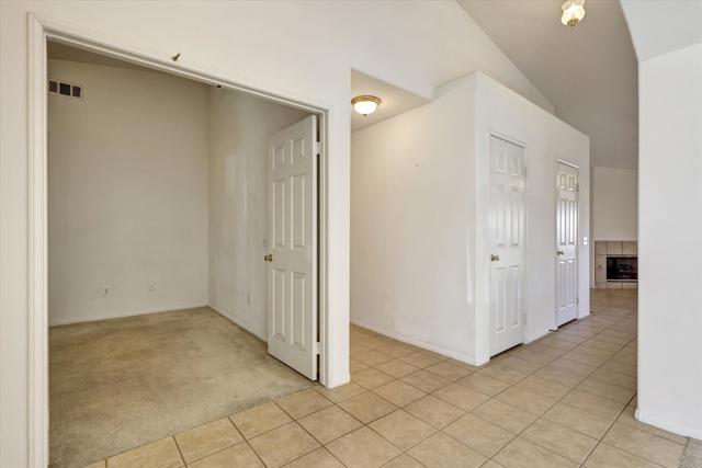 Detail Gallery Image 12 of 42 For 22929 via Santana, Nuevo,  CA 92567 - 4 Beds | 2 Baths