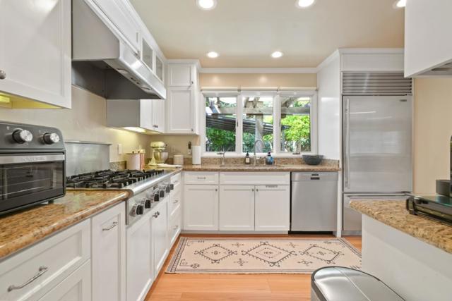 3172 Morris Drive, Palo Alto CA: https://media.crmls.org/mediaz/531a1598-34a9-4279-a510-b08e2c41f581.jpg