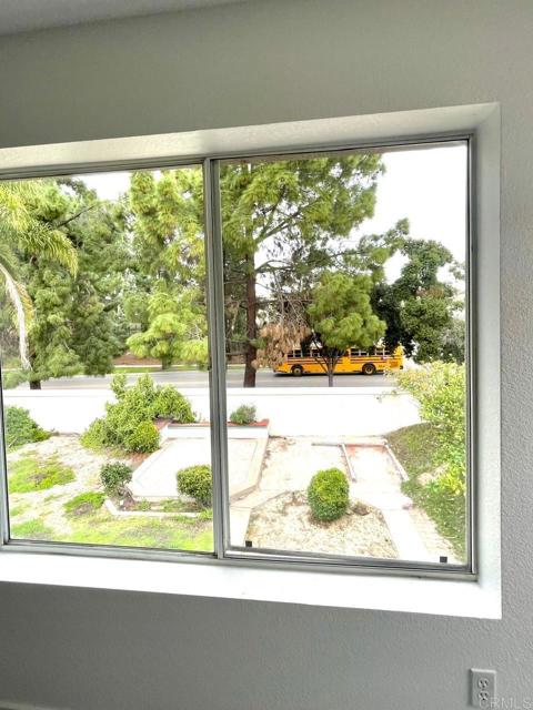 Detail Gallery Image 18 of 22 For 659 Rosita Ct, Chula Vista,  CA 91910 - 4 Beds | 2 Baths