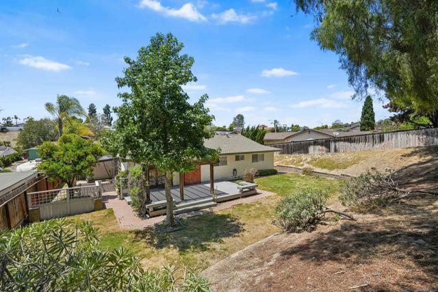 931 Rutgers Ave, Chula Vista CA: https://media.crmls.org/mediaz/531ae840-80fa-435b-b31b-2ede9b49d278.jpg