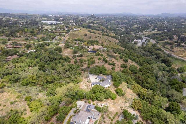 Detail Gallery Image 42 of 58 For 3861 Hellers Bend, Fallbrook,  CA 92028 - 6 Beds | 4 Baths