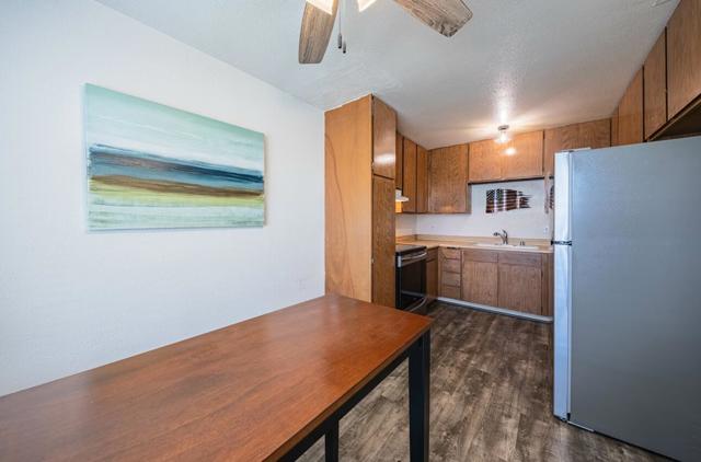 570572 Belden Street, Monterey CA: https://media.crmls.org/mediaz/531c7640-b221-464e-9668-b3fab2ba9bf6.jpg
