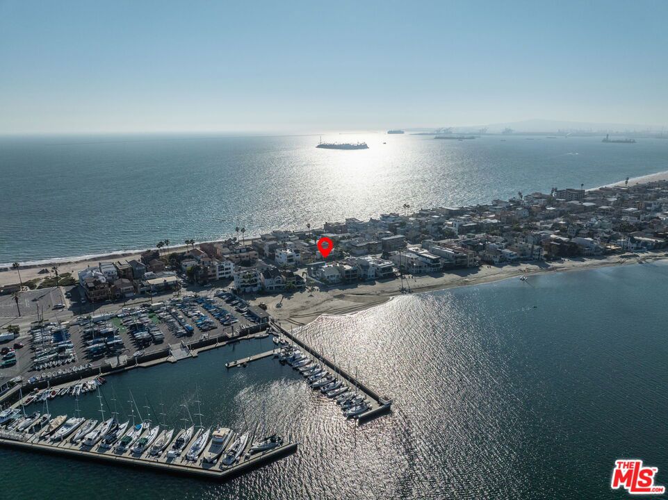 6821 E Ocean Boulevard #1/2