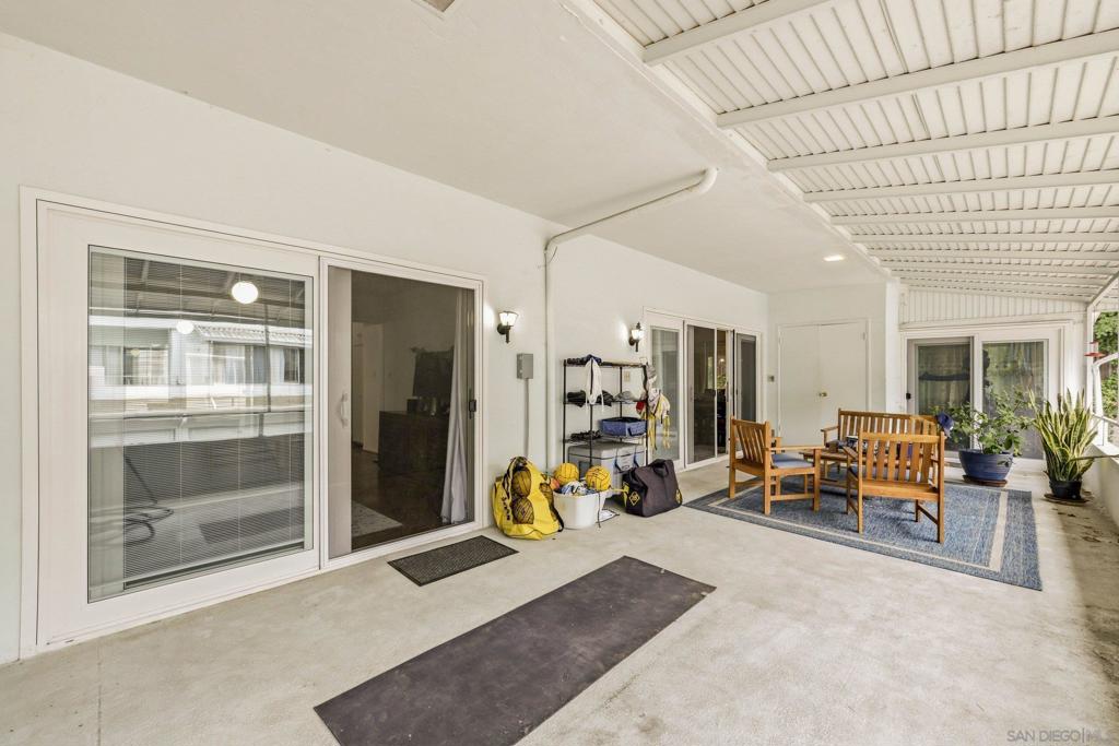 2364 Torrey Pines Rd. - photo 18