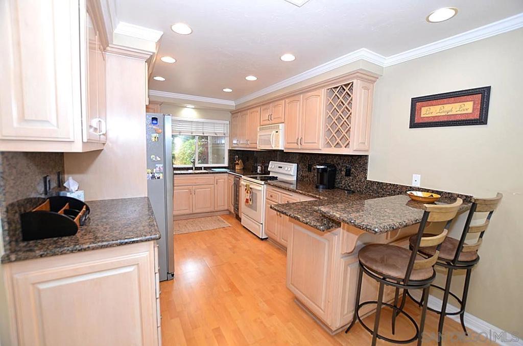 MLS #250034451SD image #27