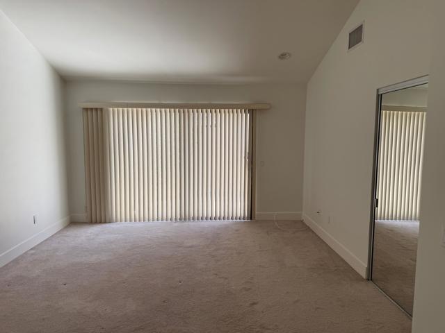 76216 Poppy Lane, Palm Desert CA: https://media.crmls.org/mediaz/531f939f-f305-48dd-a4c4-6edd983676cb.jpg