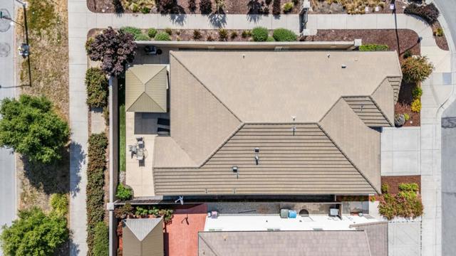1798 Rosemary Drive, Gilroy CA: https://media.crmls.org/mediaz/531f96a6-518d-4ffc-a3d9-35da5f17ee16.jpg