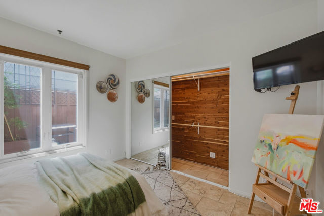 2 Bed Home for Sale in Los Angeles, California