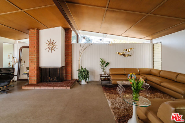 17025 Labrador Street photo 5
